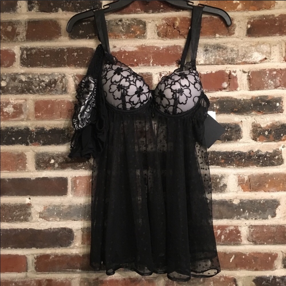 Cinema Etoile - Black Polka Dots Lingerie Set
NWT